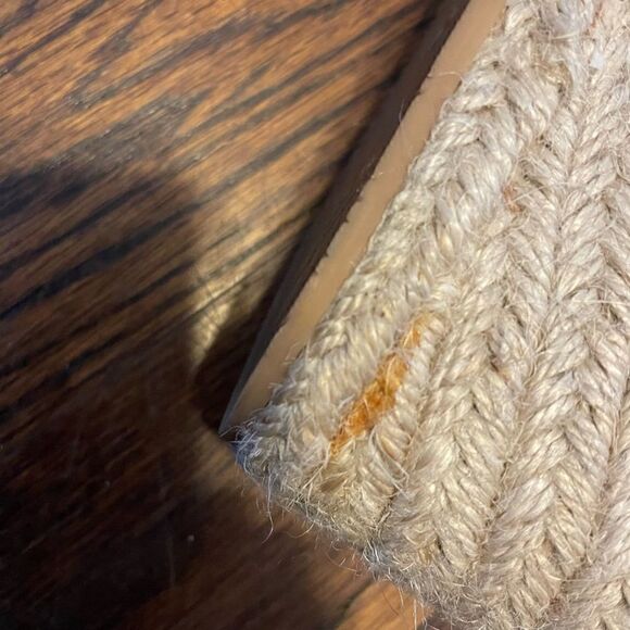 Donald Pliner shoes   - Picture 5 of 7